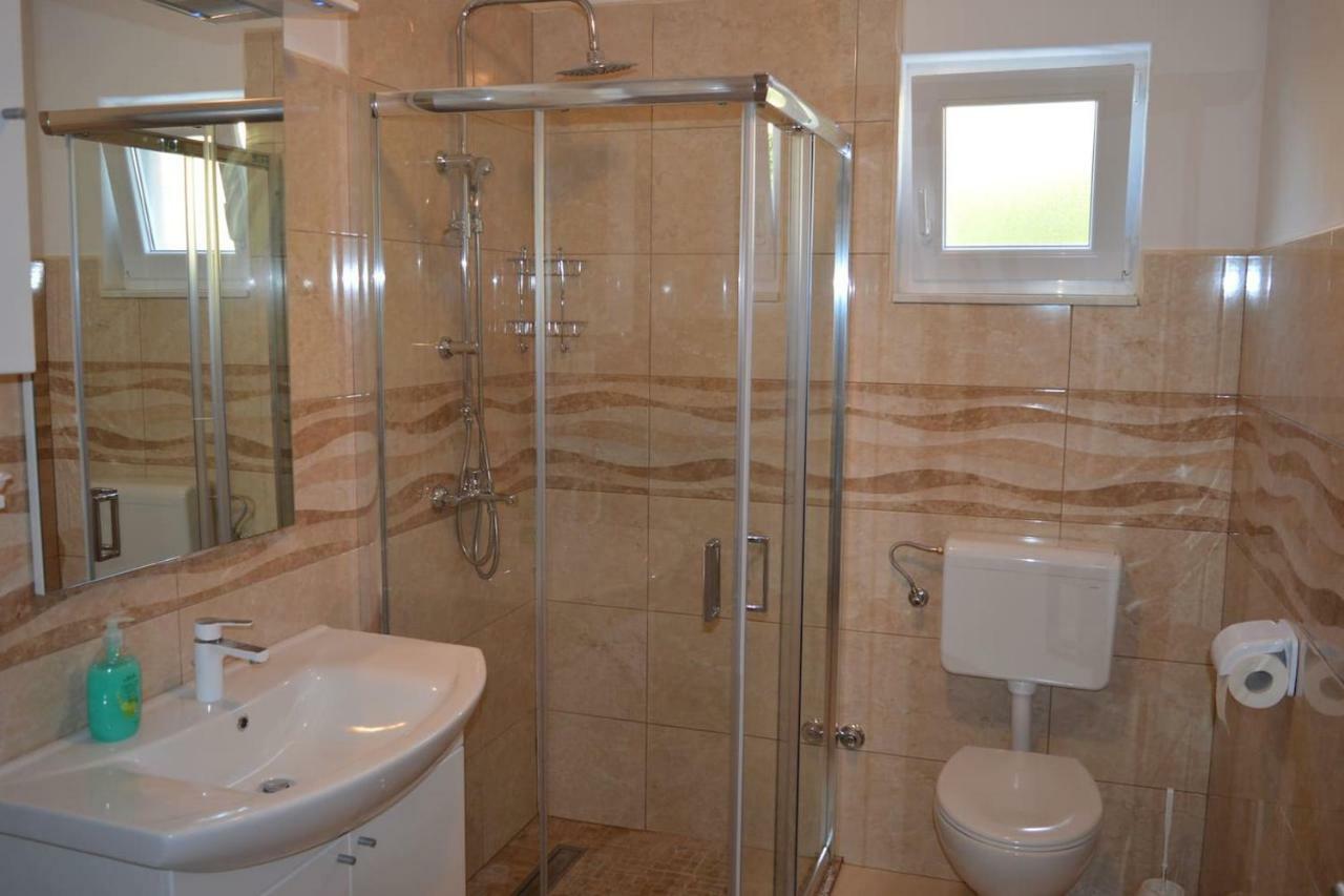 Appartement FourM à Bibinje Extérieur photo