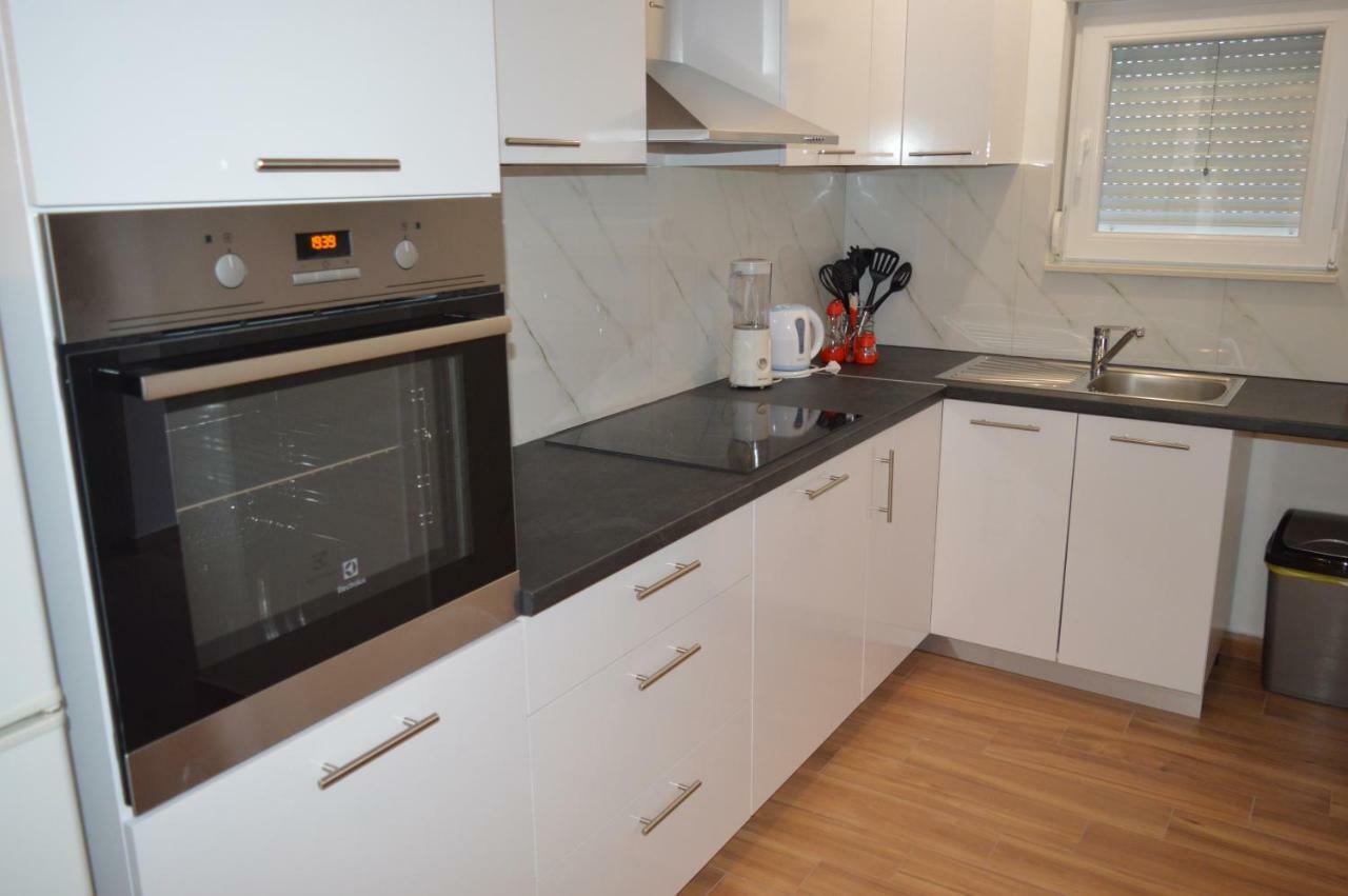 Appartement FourM à Bibinje Extérieur photo
